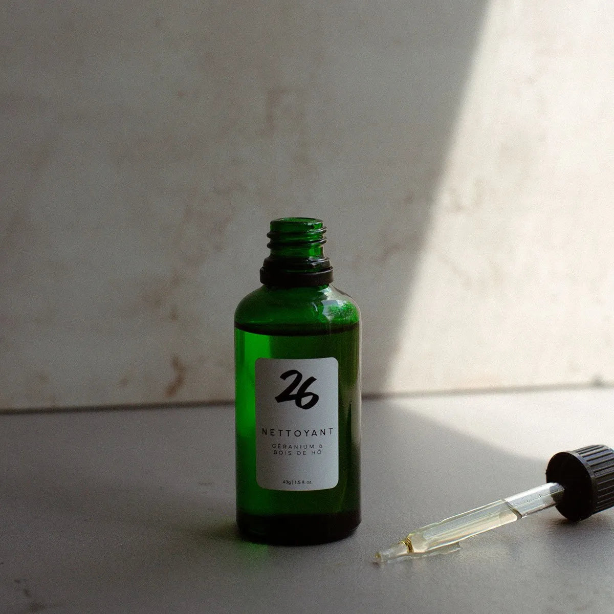 Ho Wood & Geranium Cleanser